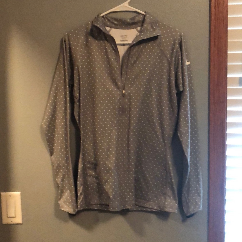 Nike pullover